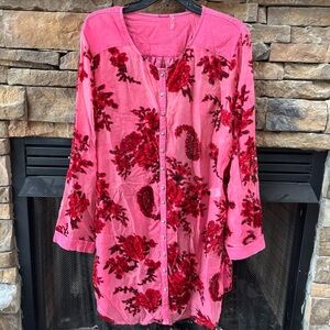 Aratta Dreamy Velvet Burnout Rose Tunic pink red L / XL